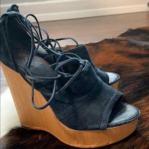 Vince Camuto wedge